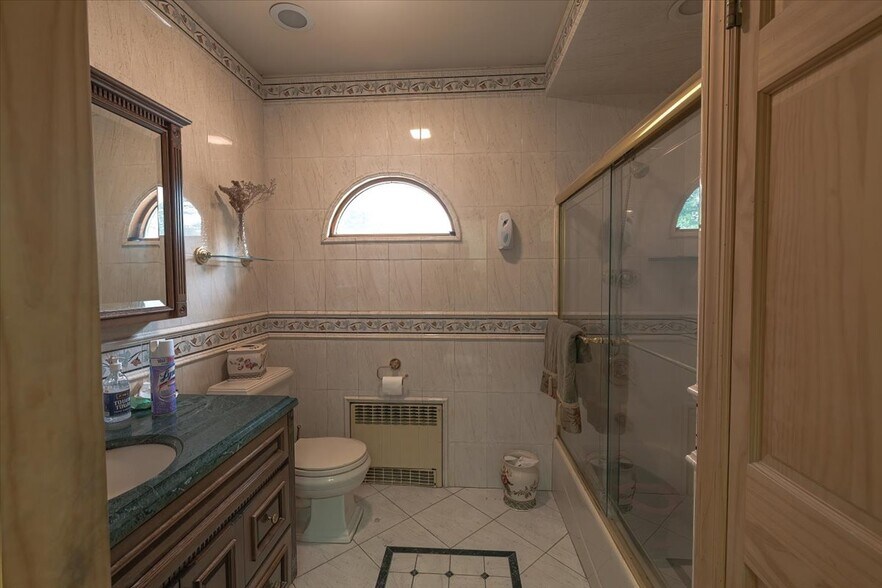 More Photos Of 7-17-21 Hoffman, East Orange Distribution For Sale