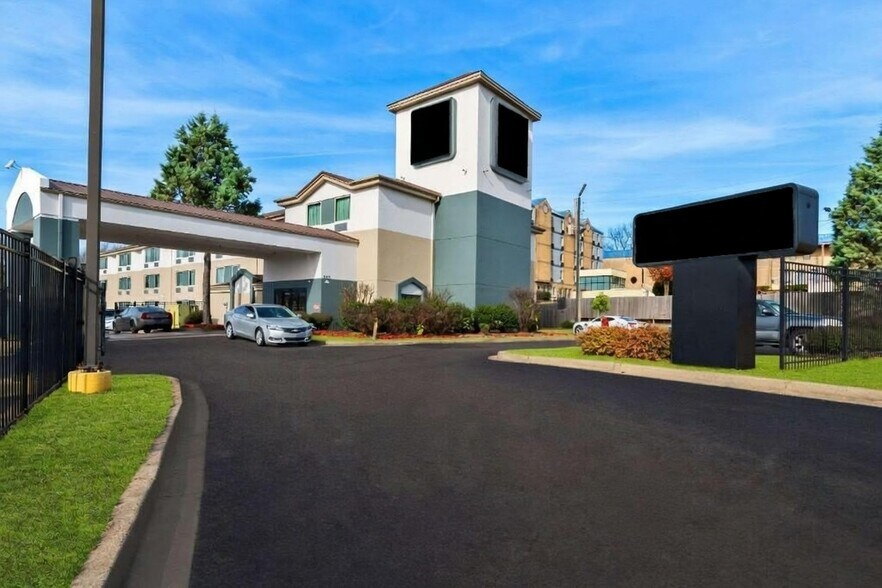 Primary Photo Of 2855 Old Austin Peay Hwy, Memphis Hotel For Sale