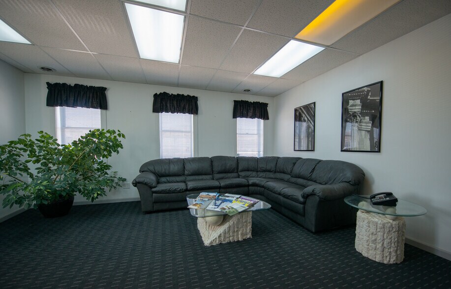 More Photos Of 6 Morgan, Valparaiso Office For Lease