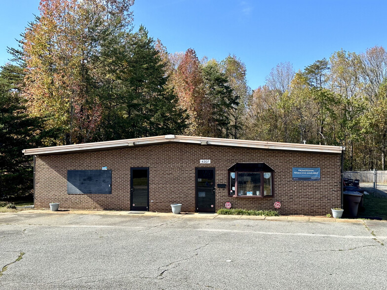 Primary Photo Of 4207 Summit Ave, Greensboro Light Manufacturing For Lease