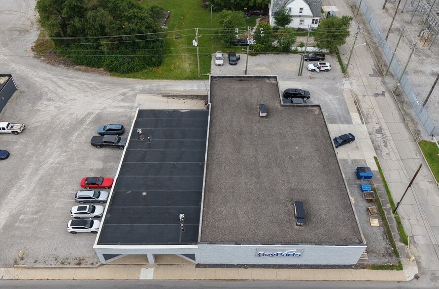 More Photos Of 1808 S Anthony Blvd, Fort Wayne Unknown For Lease
