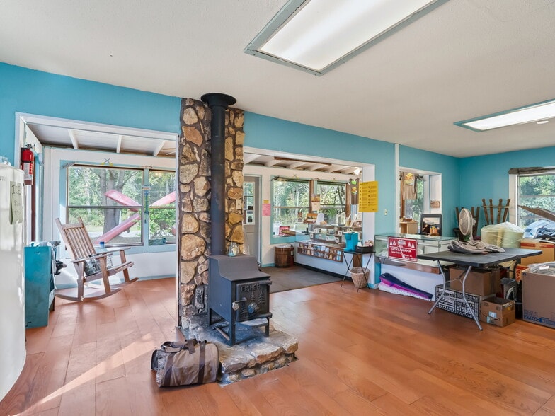 More Photos Of 15260 NE 152nd Pl, Fort Mc Coy Trailer Camper Park For Sale