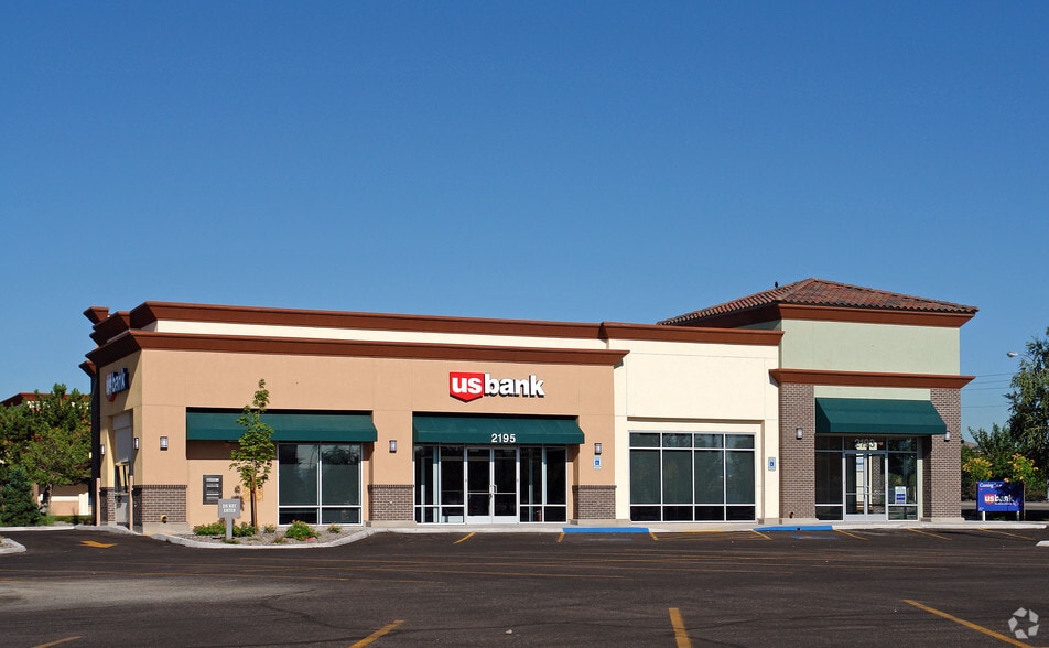 More Photos Of 2193-2195 Oddie Blvd, Sparks Freestanding For Lease