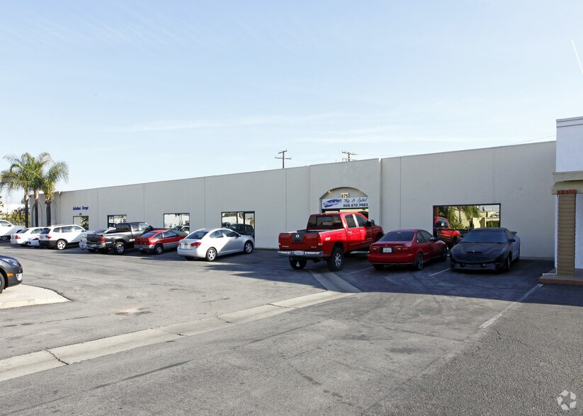 More Photos Of 675-695 N Main St, Orange Warehouse For Lease