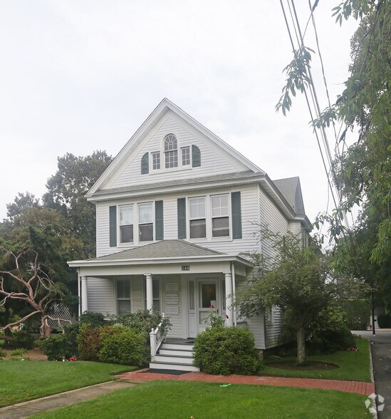 More Photos Of 149 Hampton Rd, Southampton Office Residential For Lease