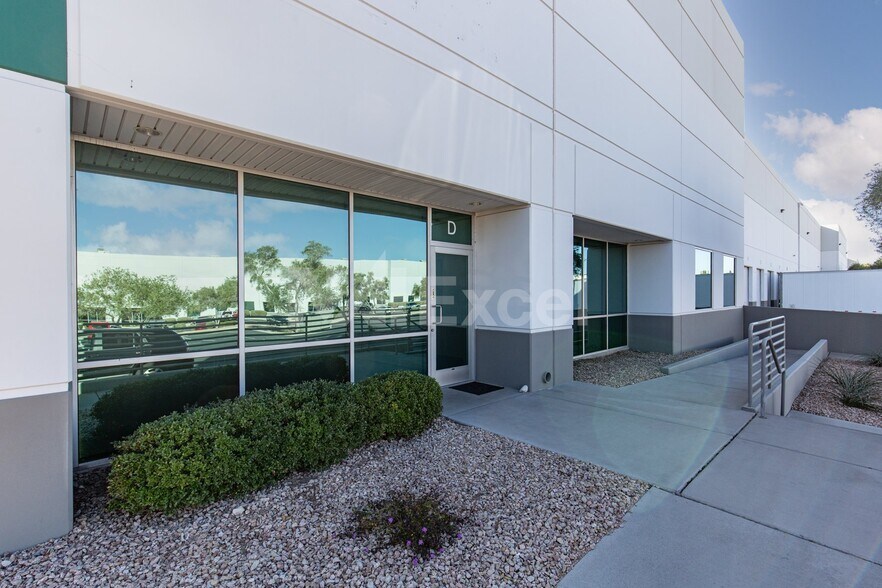More Photos Of 3650 E Post Rd, Las Vegas Warehouse For Lease