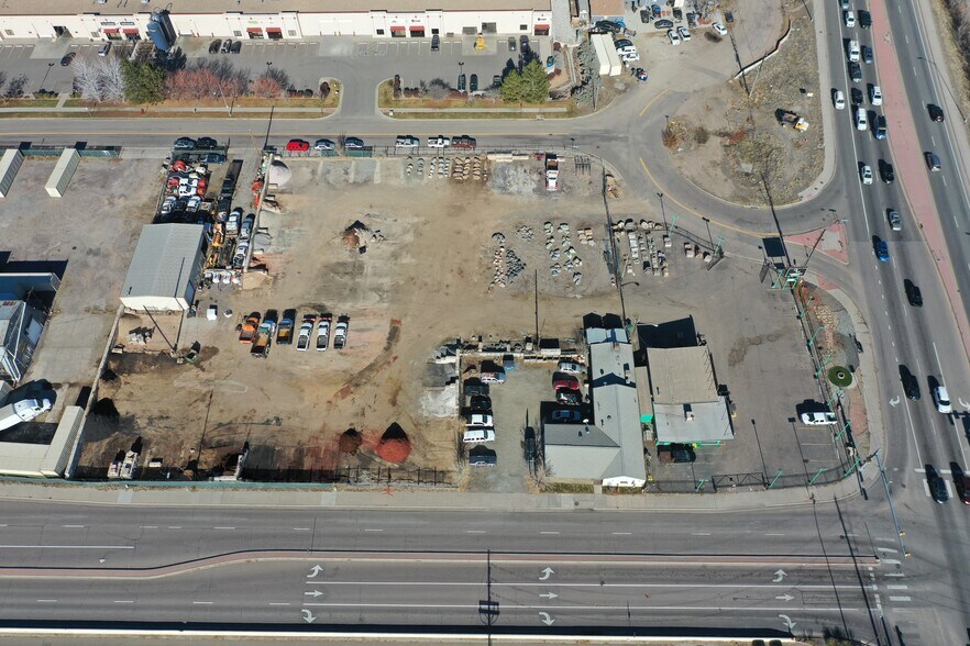 More Photos Of 5605 Sheridan Blvd, Arvada Warehouse For Lease