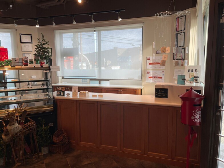More Photos Of 31060 Peardonville Rd, Abbotsford Warehouse For Sale