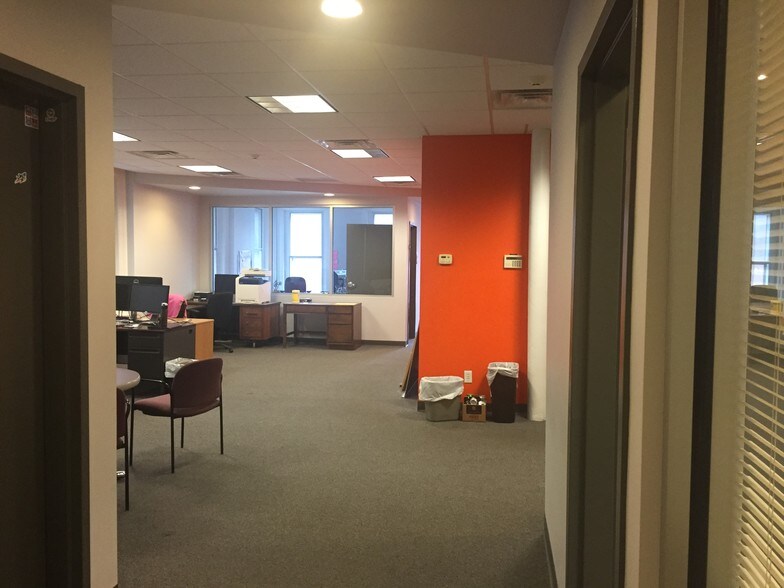 More Photos Of 351-353 Broadway, Troy Storefront Retail Office For Lease