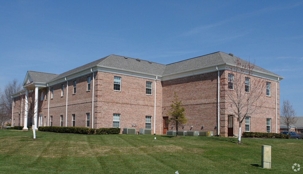 More Photos Of 149 Avenue At the Cmn, Shrewsbury Office For Lease