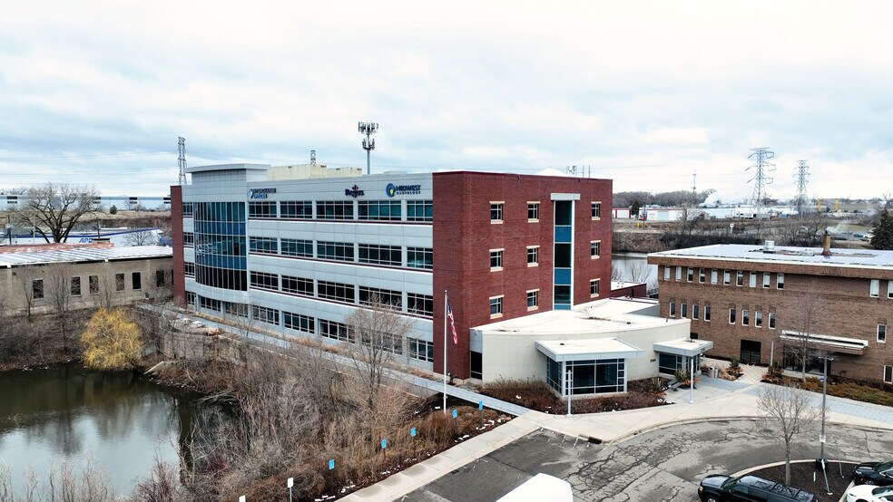 Primary Photo Of 2355 Highway 36 W, Roseville Coworking Space