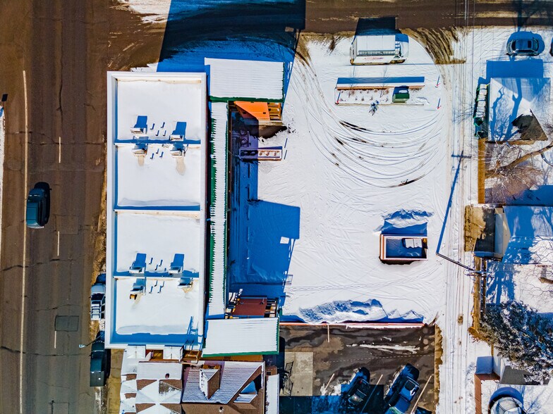 More Photos Of 3800 S Broadway, Englewood Apartments For Lease