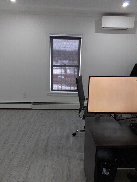 More Photos Of 101 Stage Rd, Monroe Office For Sale