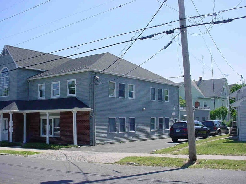 More Photos Of 1630-1335 Capitol Ave, Bridgeport Loft Creative Space For Lease