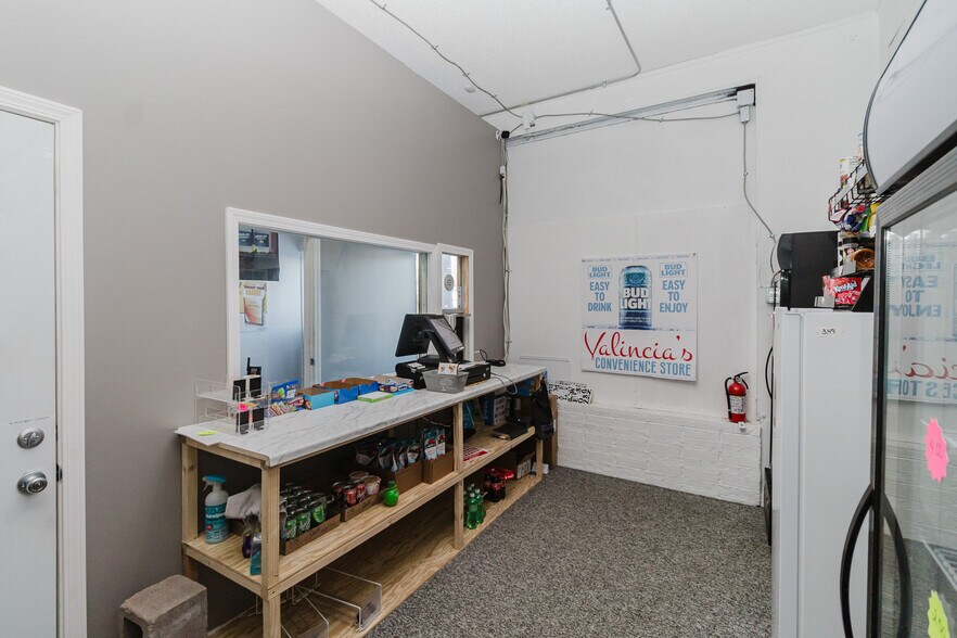 More Photos Of 3117 E 13th St, Wichita Freestanding For Sale