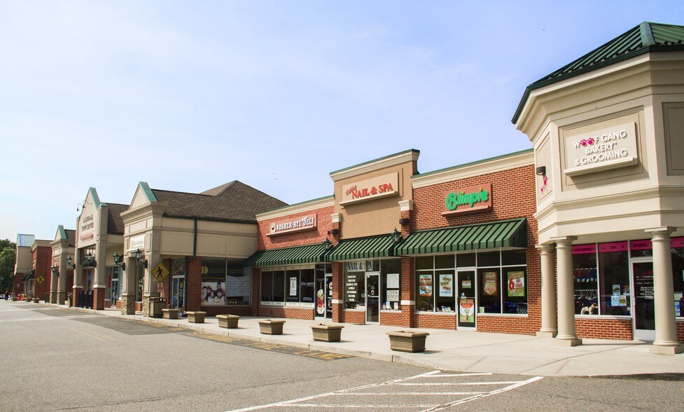 More Photos Of 49 W Allendale Ave, Allendale Storefront For Lease