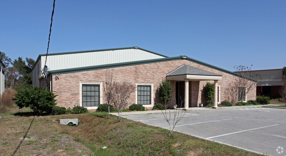 More Photos Of 2990 Gulf Breeze Pky, Gulf Breeze Medical For Lease