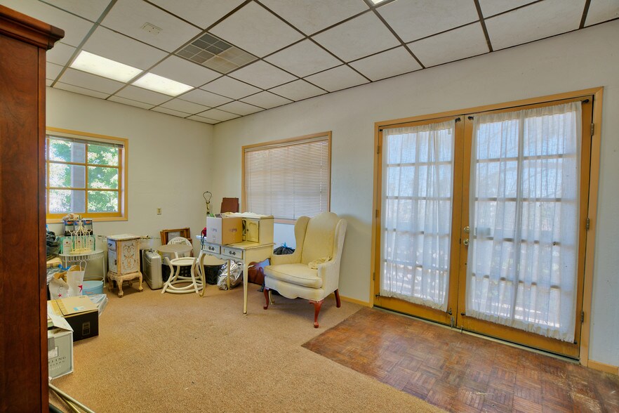 More Photos Of 4231 US Highway 86, Brawley Medical For Sale