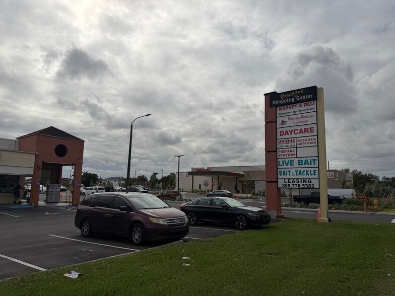 More Photos Of 14100 SW 288th St, Homestead General Retail For Lease