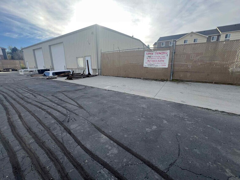 More Photos Of 1211 Wilson ln, West Haven Warehouse For Lease