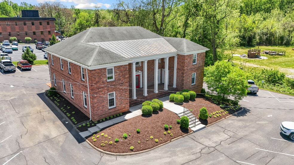 More Photos Of 6200 Fort Ave, Lynchburg Medical For Sale