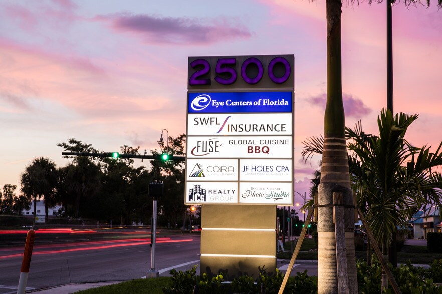 More Photos Of 2500 Tamiami Trl N, Naples Storefront For Lease