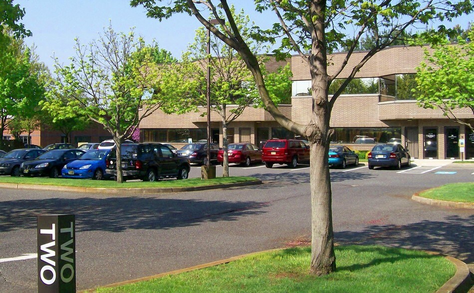 More Photos Of 2 Hartford Dr, Tinton Falls Medical For Lease