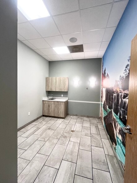 More Photos Of 1060 Cypress Pky, Kissimmee Medical For Lease