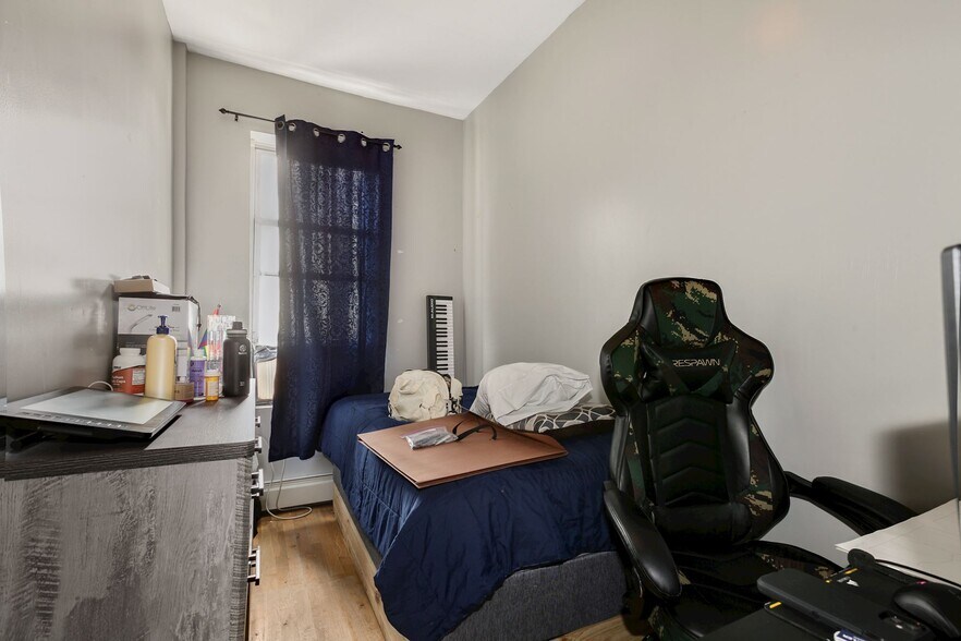 More Photos Of 724-726 Grand St, Jersey City Storefront Retail Residential For Sale