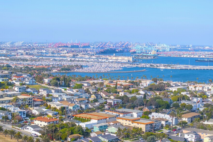 More Photos Of 721 W 39th St, San Pedro Apartments For Sale