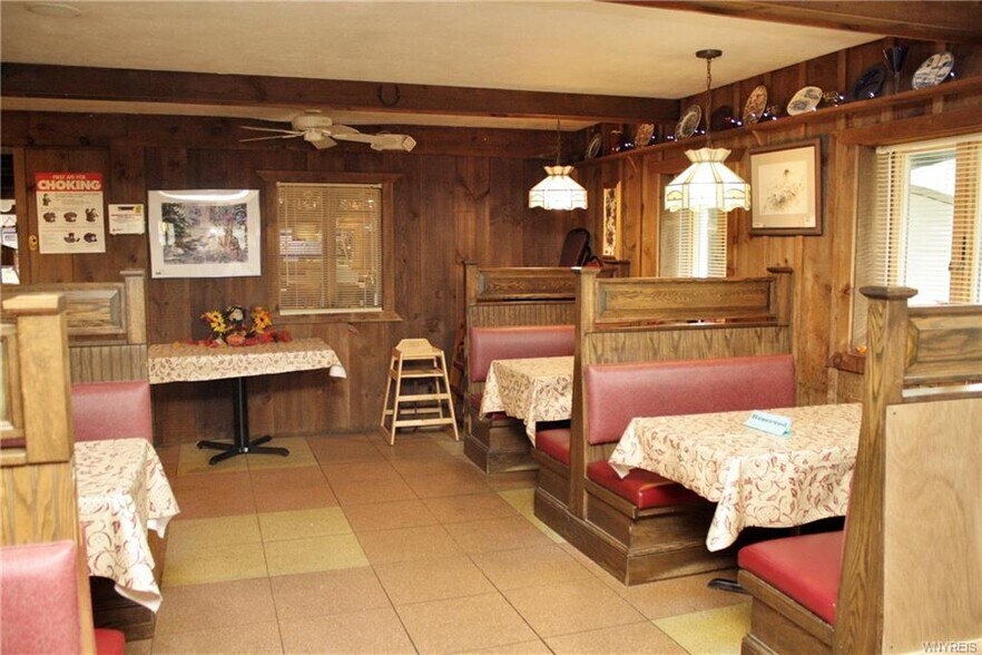 More Photos Of 3333 Lockport Olcott Rd, Newfane Restaurant For Sale