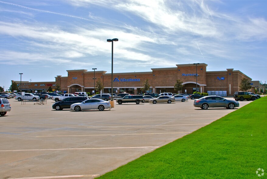 More Photos Of 4516 Golden Triangle Blvd, Keller Freestanding For Sale