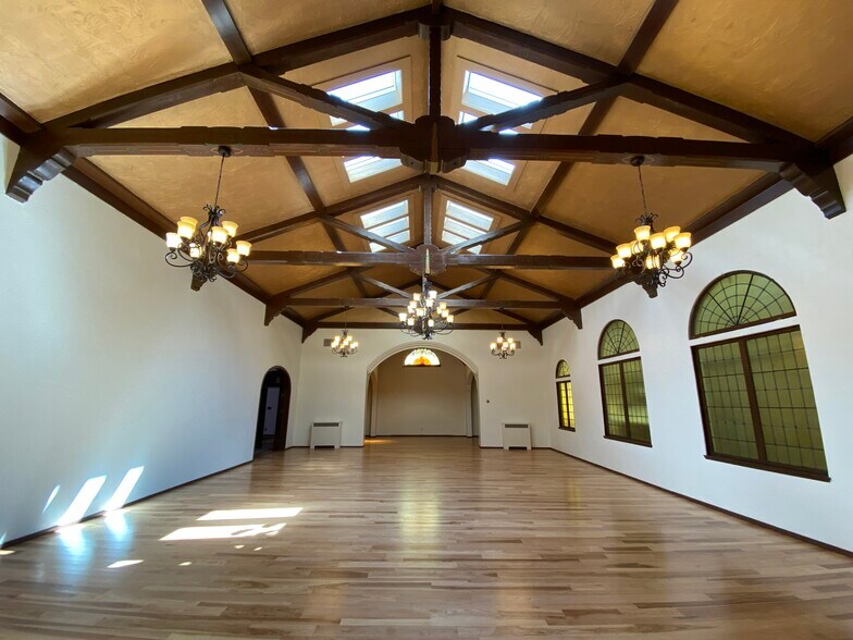 More Photos Of 3630 Telegraph Ave, Oakland Storefront Retail Residential For Sale