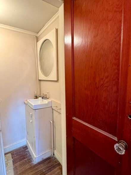 More Photos Of 11 South St, Bernardston Storefront Retail Residential For Sale