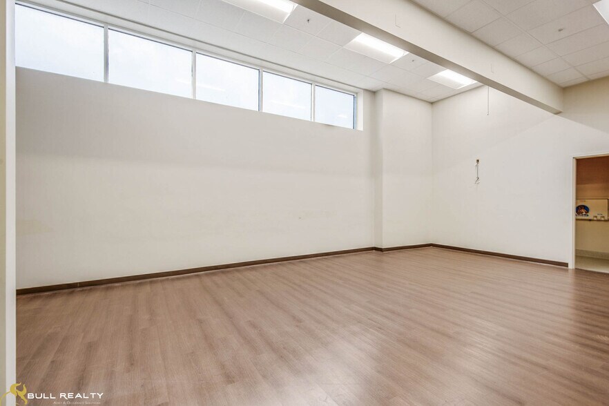 Primary Photo Of 314 Youngsville Hwy, Lafayette Hospital For Lease