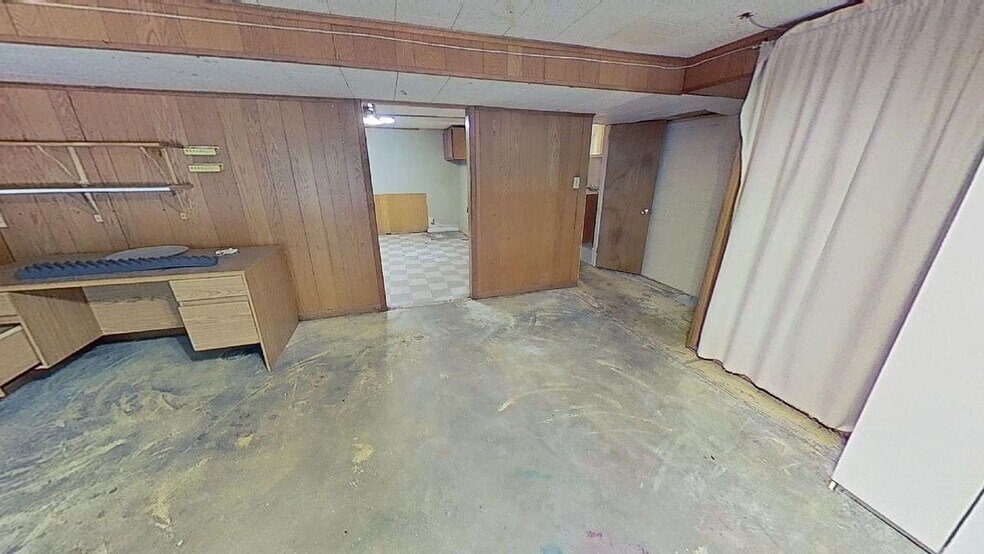 More Photos Of 242 Kent St, Portland Loft Creative Space For Sale