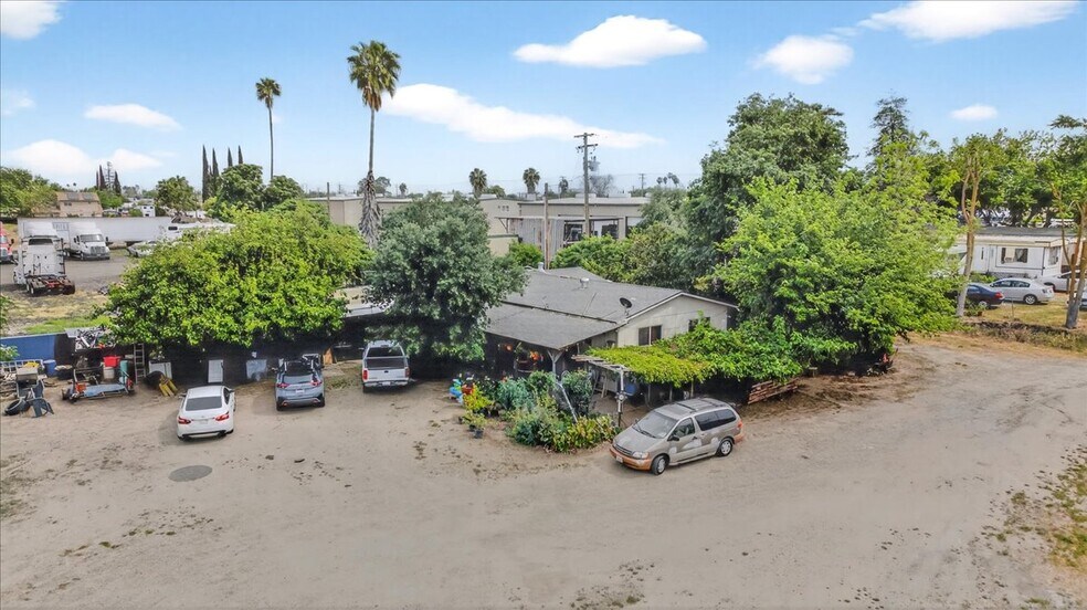 More Photos Of 521 W Hatch Rd, Modesto Manufactured Housing Mobile Home Park For Sale