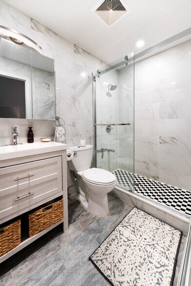 More Photos Of 329 Grand St, New York Apartments For Sale