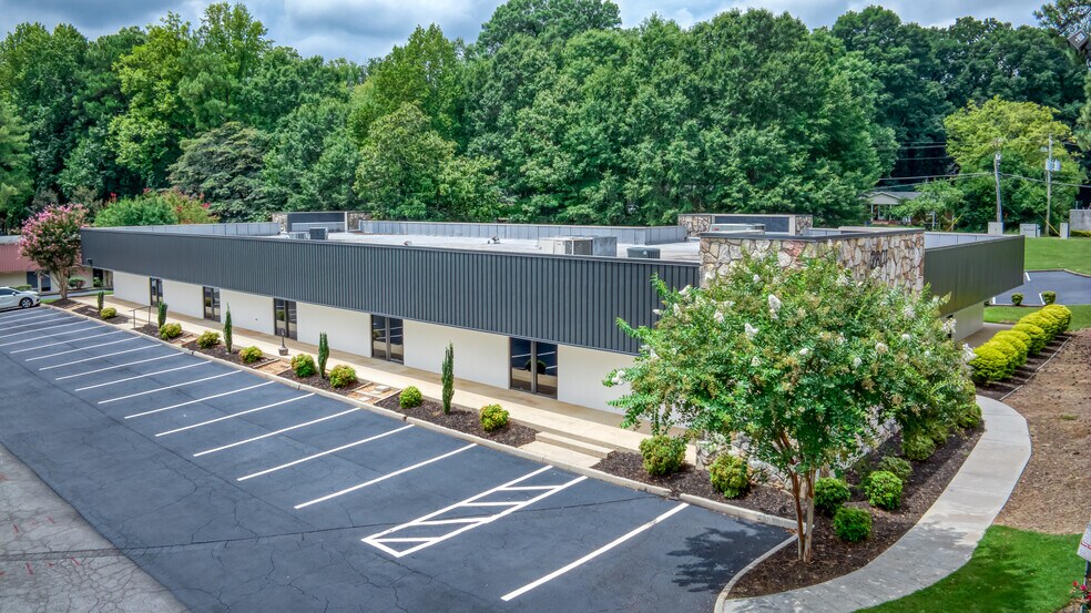 More Photos Of 2801 Clearview Pl, Doraville Office For Sale