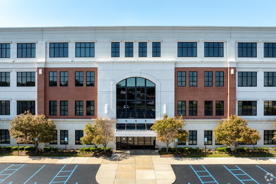 More Photos Of 28405 Van Dyke Ave, Warren Office For Lease