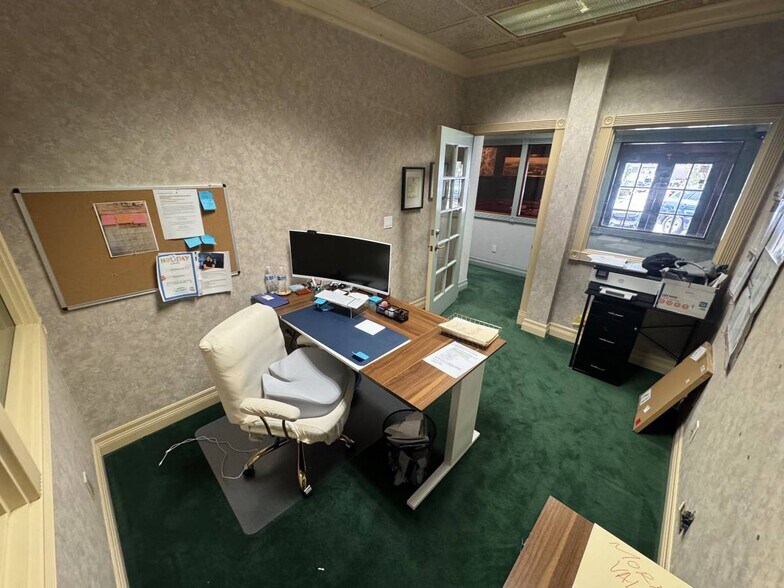 More Photos Of 7614 Lemon Ave, Lemon Grove Office For Lease