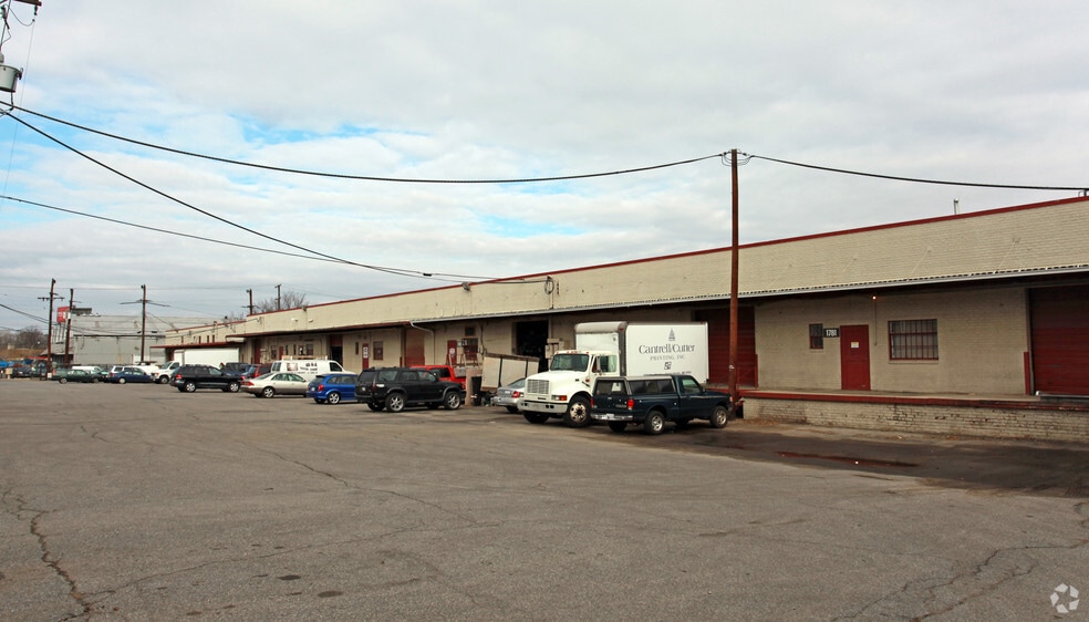 More Photos Of 1777-1797 Olive St, Capitol Heights Warehouse For Sale