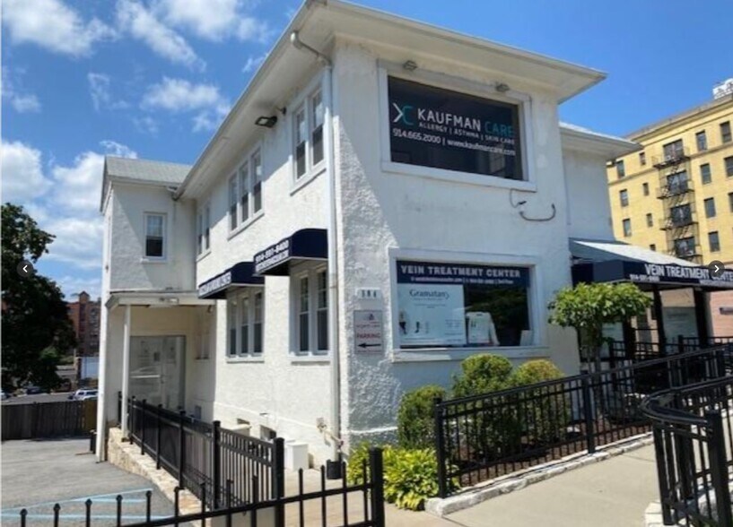 More Photos Of 504 Gramatan Ave, Mount Vernon Medical For Lease