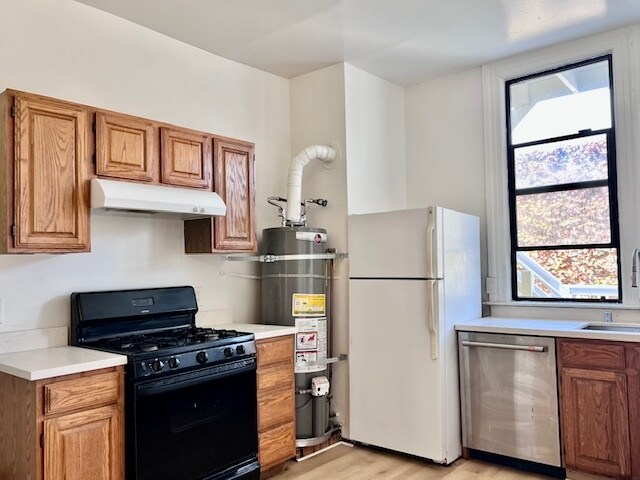 More Photos Of 736 14th St, San Francisco Apartments For Sale