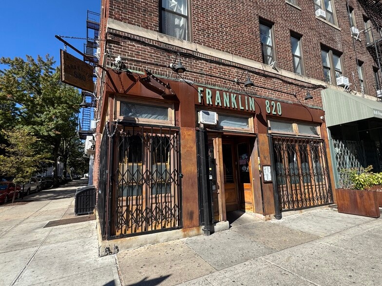More Photos Of 1045 Union St, Brooklyn Apartments For Lease