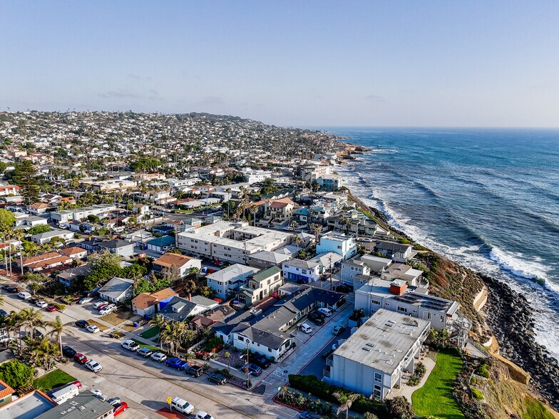 More Photos Of 4961-4967 Coronado Ave, San Diego Apartments For Sale