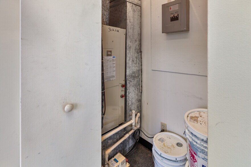 More Photos Of 1227 W Liberty St, Allentown Medical For Sale