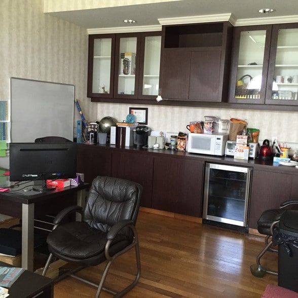 More Photos Of 1001 State Route 590, Oldsmar Warehouse For Lease