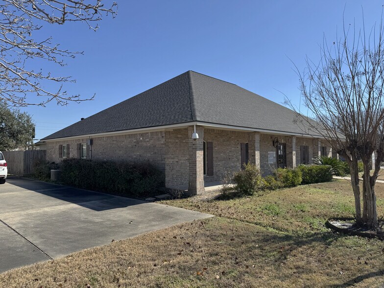 More Photos Of 1480 Cornerstone Ct, Beaumont Office For Sale