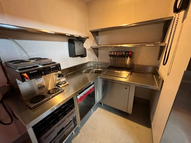 More Photos Of 718 Central Park Ave, Scarsdale Restaurant For Sale